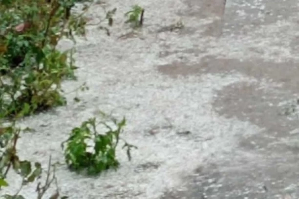 UŽAS U ZEMLJI: Broj nastradalih u olujama i tornadu povećan na 21