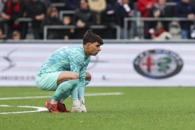 NAVIJAČI GRLILI GOLMANA PROTIVNIČKE EKIPE! Herojski čin i priča kakvu NIKADA NISMO ČULI! (VIDEO)