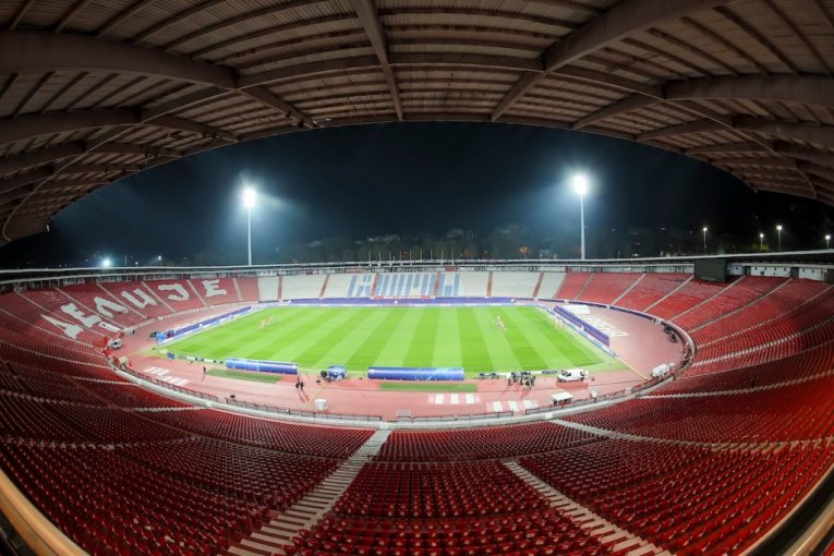 "BOMBA" NA MARAKANI! Zvezda dovela legendu reprezentacije Srbije - delije u transu! (FOTO)