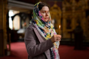 "OVDE SAM OSETILA BOŽIJU SILU, OZDRAVILA SAM PRED IKONOM": Neverovatno svedočanstvo Natalije o velikoj svetinji