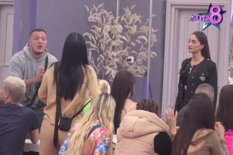 Anđela Đuričić, Ena Čolić i Aleksandra Nikolić