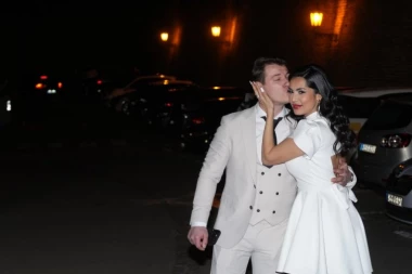 TANJA SAVIĆ PROGOVORILA O BEBI! Pevačica pazarila imanje u rodnom kraju, SVE JE SPREMNO ZA NAJVEĆU RADOST!