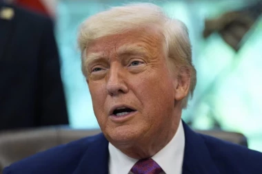 "NEĆETE NAS PREVARITI!": Trampovi ljudi šokantno napali Evropu, ovo će uneti totalni RAZDOR!