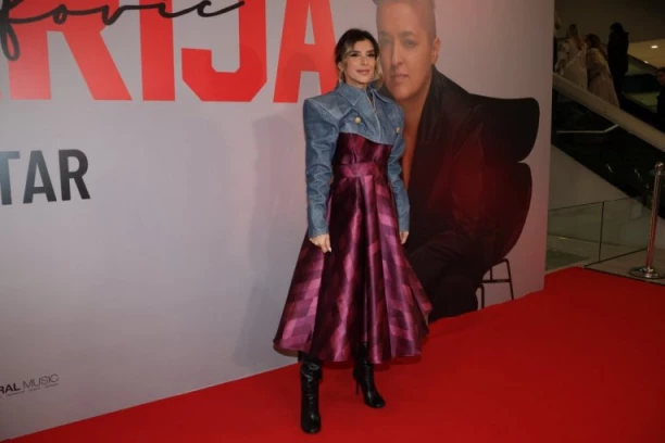 DOBIJAM LJUBAV U OGROMNIM KOLIČINAMA! Jovana Pajić progovrila o emotivnom životu: "Pristajem samo na te stvari"!