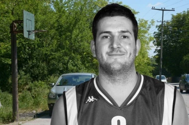 UZ KOŠARKU JE ŽIVEO, A UZ NJU JE I UMRO: Čak je i na ulazu na groblje, gde će biti sahranjen Dragan Labović - sve u znaku ovog sporta! (FOTO/VIDEO)