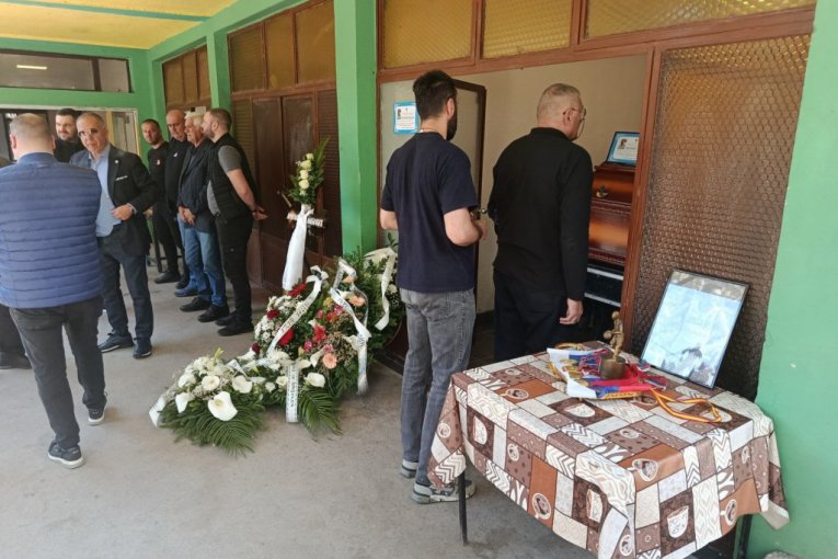 Sahrana Dragana Labovića