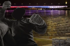 Teško povređen tinejdžer (15) u tuči kod Brankovog mosta: Mladić sa teškim telesnim povredama odvezen u Urgentni!