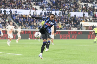 IBRAHIM BOMBARDOVAO SRBINA: Svilar ništa nije mogao pored ove granate - Atalanta u LŠ, Roma možda i bez Evrope! (VIDEO)