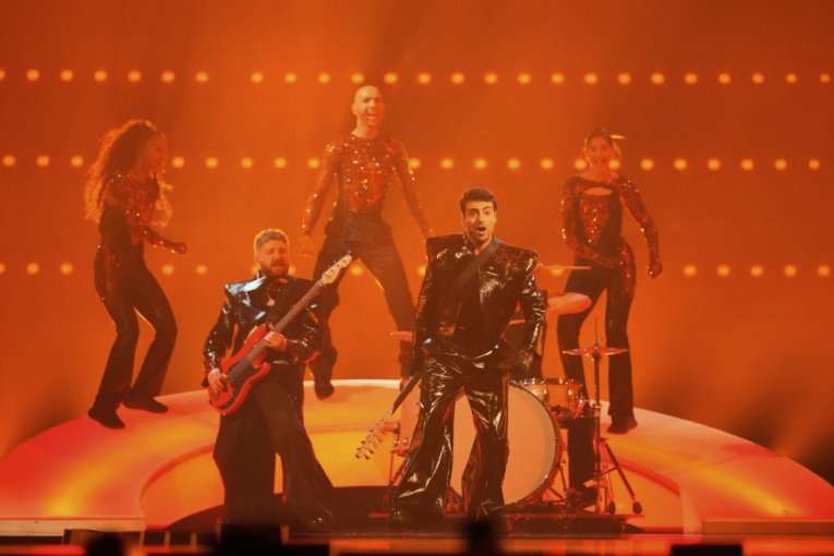 AZERBEJDŽAN: Mamagama – Run with U Evrovizija 2025 prvo polufinale