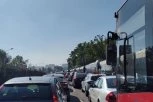 OVDE BEOGRAD STOJI! Vozila načičkana jedno do drugog u KOLONAMA KOJIMA SE NE VIDI KRAJ