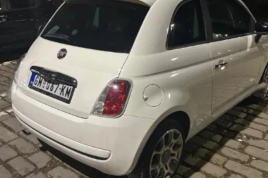 UKOLIKO VIDITE OVAJ AUTOMOBIL, ODMAH POZOVITE POLICIJU! Evo gde je viđen poslednji put! (FOTO)