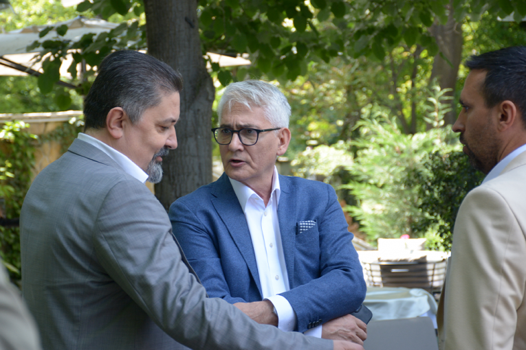 Dragan Karadžić, direktor B92