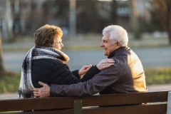 PENZIONERI, OVO MORATE DA ZNATE: Imate pravo na bolovanje čak i ako radite – poslodavci ovo prećutkuju!