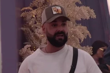 LUKA POSTAVIO OCU ULTIMATUM: Obratio mu se iz Bele kuće - spreman da ga ZAKOPA zbog Aneli!