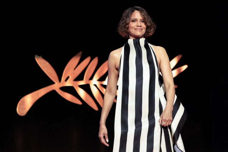 Haljine u koje se presvukla Hale Beri 