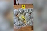 UHAPŠEN DILER IZ VRANJA! U stanu mu pronađeno 140 grama marihuane i vagica!