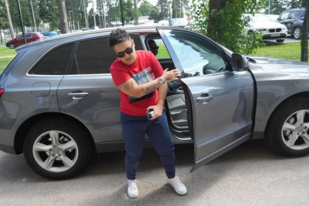 POVREĐENA JE! Dogodila se nesreća na Baliju, Marija Šerifović ZA DLAKU IZBEGLA SMRT?