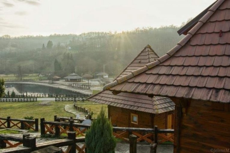 Eko selo Koštunići