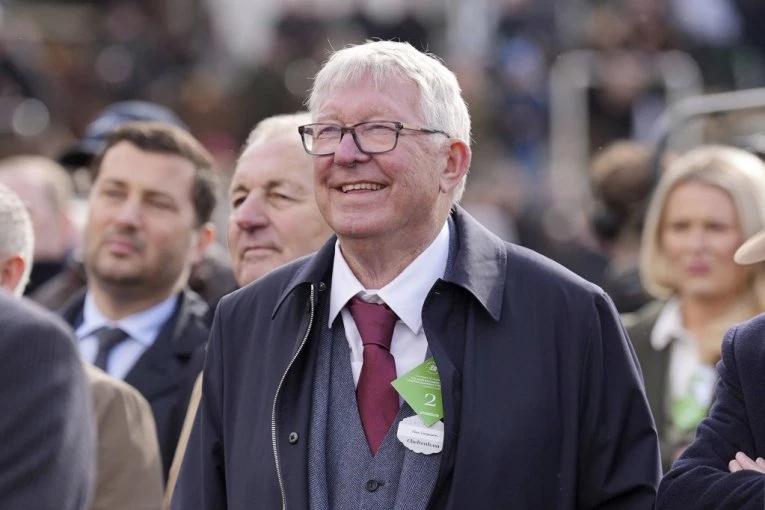 FERGUSON BI ZAVRŠIO U ZATVORU! Bivši as Junajteda kritikovao metode slavnog trenera