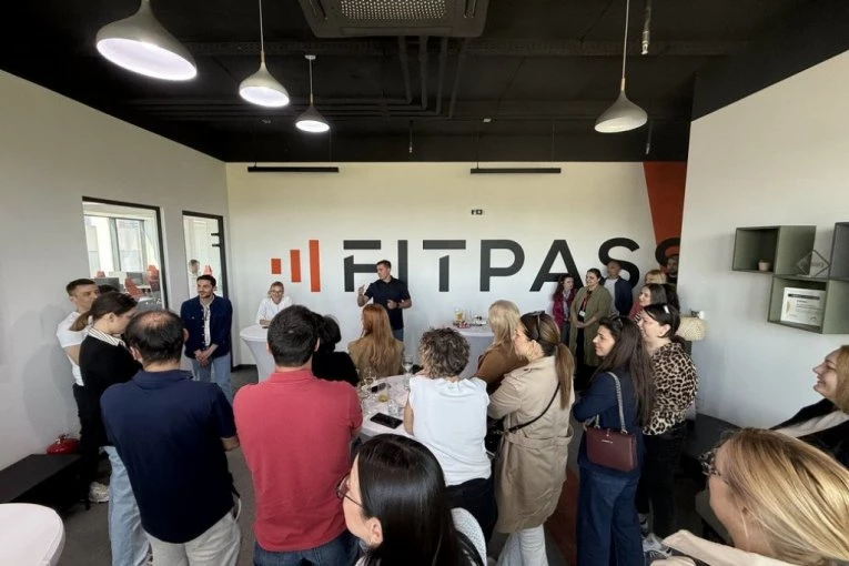 KORPORATIVNA OLIMPIJADA 2025: Fitpass Games okuplja timove u borbi za humanost i timski duh!