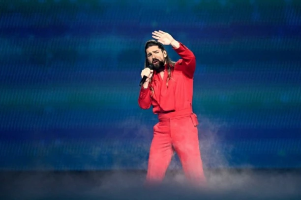 SKANDAL NA EVROVIZIJI! Blokaderi zloupotrebili nastup Princa od Vranja za POLITIČKI OBRAČUN! (VIDEO)