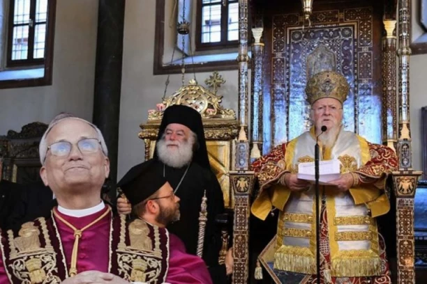 SVETA GORA UZNEMIRENA, A TEOLOZI UPOZORAVAJU NA PRETERANO VELIČANJE NOVOG PAPE: Uzdizanje poglavara Rimokatoličke crkve izazvalo je uzbunu u pravoslavnom svetu