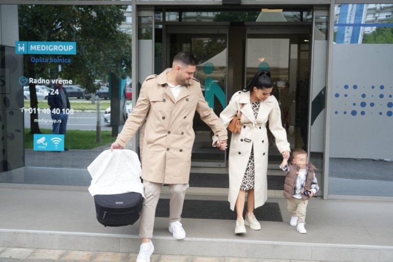 Katarina Kolozeus i Ljuba Perućica 