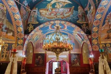 VELIKA OBNOVA U ISTOČNOJ SRBIJI: Za samo tri meseca oslikano 450 kvadratnih metara fresaka u hramu u Donjem Milanovcu