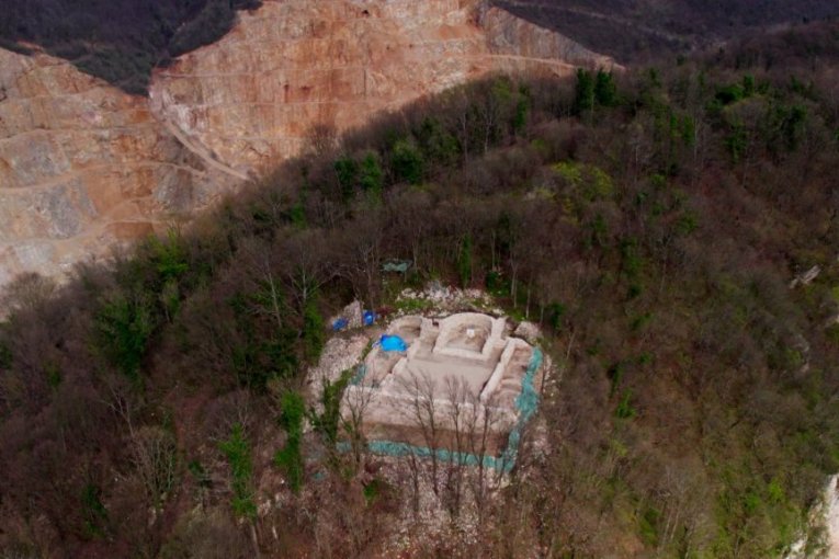 Orlovine - izgubljeni grad iznad Malog Zvorika