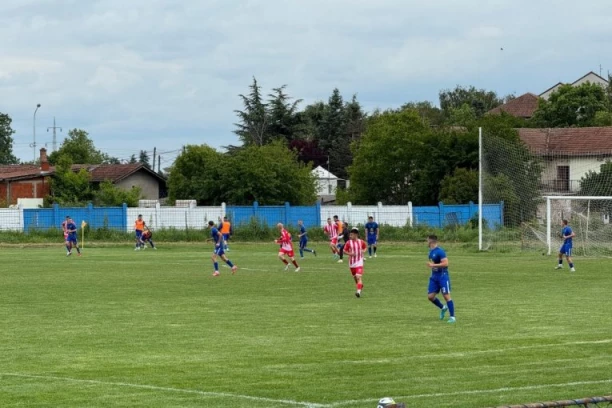 MLADENOVAC NASTAVLJA DA SANJA: Sinđelić sada i zvanično u baražu za opstanak!