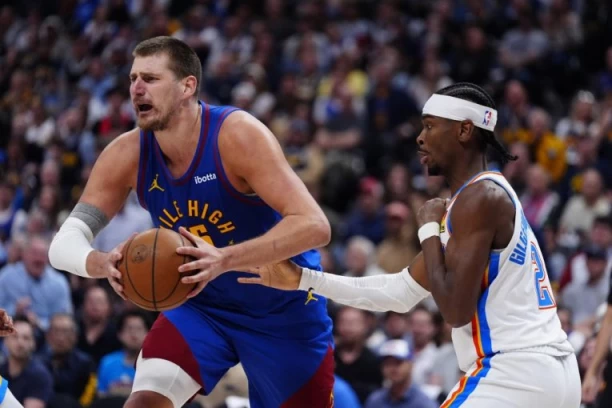 LEBRON DŽEJMS SE OGLASIO ZBOG JOKIĆEVOG MEČA: Poslao poruku i RAZNEO društvene mreže!