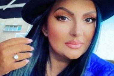 ĆERKA ZVEZDE GRANDA ZADOBILA FRAKTURE LICA I RUKE! Devojčica TEŠKO povređena, reči pevačice SEKU POPUT ŽILETA: "Kolege, pomozite mi" (FOTO)