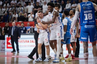 PODATAK ZA ISTORIJU KOŠARKE: Ovakvo poluvreme nikada nije viđeno!