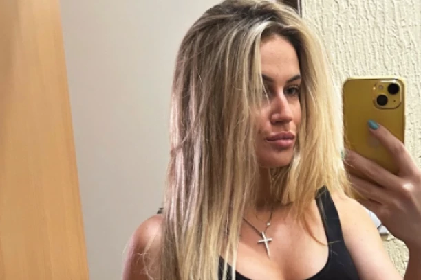 MILICA VELIČKOVIĆ POKAZALA STOMAK! Nakon što se pročulo da IMA NOVOG DEČKA, ovaj detalj je svima zapao za oko! (FOTO)