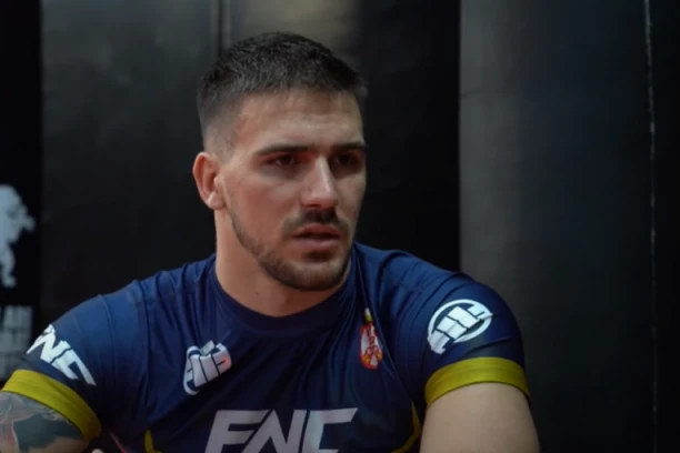 DODAO SAM GAS, DA SE ŠTO PRE SLUPAMO! Trener Marka Bojkovića objasnio zašto je želeo da se poraz što pre dogodi!