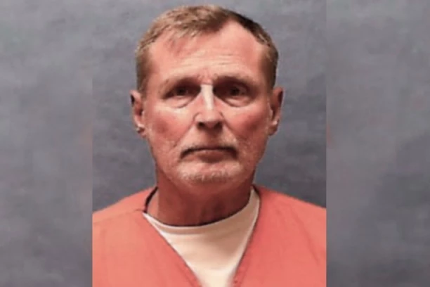 POGUBLJEN VIŠESTRUKI UBICA: Poslednje reči uputio Donaldu Trampu