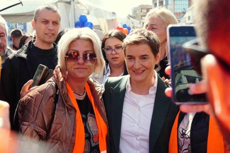 U NIŠU JE BIO JEDAN OD NAJVELIČANSTVENIJIH SKUPOVA NA KOJIMA SAM BILA! Brnabićeva: Vučić poslao NAJBOLJU moguću poruku!