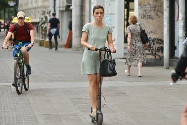 LOŠE VESTI ZA VOZAČE ELEKTRIČNIH TROTINETA! Uticaće i na novčanik, a najavljena su i nova pravila