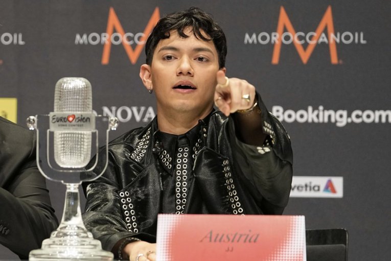 Pobednik Evrovizije 2025 Austrija, Džej Džej