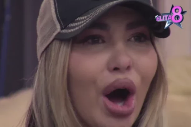 "CRKNI, GOVEDO!" Žurka se pretvorila u KARAMBOL, reagovali zbog Aneli - reči STRAVE I UŽASA odjekuju kućom! (VIDEO)