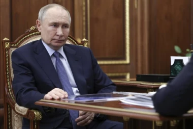 UBIJA IH IZ OSVETE: Putin ima listu za odstrel! Zavladala opšta panika među ovim političarima
