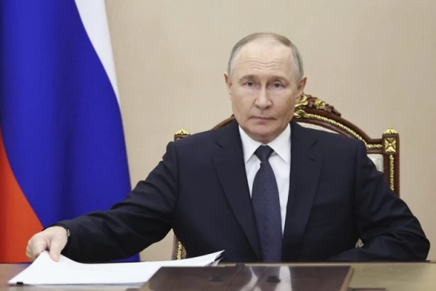 PRVI PUT OD OSLOBOĐENJA! Putin posetio Kursku oblast! (VIDEO)