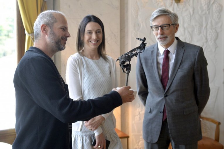 Joan Buržoa dobio nagradu