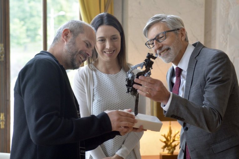 Joan Buržoa dobio nagradu