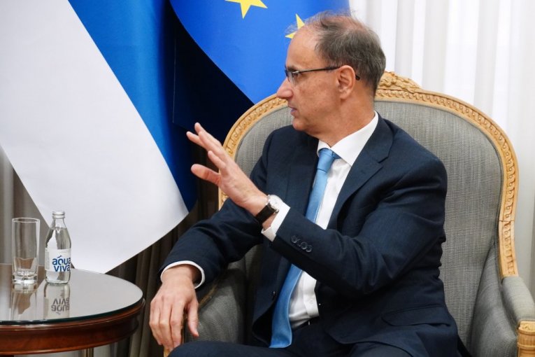 EVO KAKO ĆE STUDENTI ZAVRŠITI SEMESTAR! Oglasio se premijer Macut: Dogovorili smo vremenske okvire i UPIS U NAREDNU GODINU!