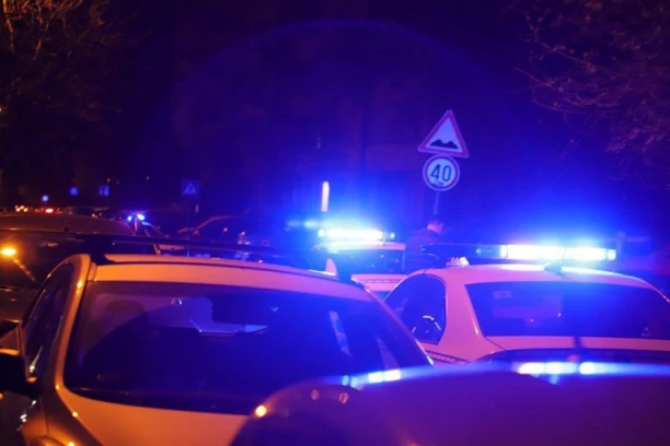 DETALJI KRVOPROLIĆA U JAKOVU: Pop i Bežanijac u životnoj opasnosti zbog duga od 20.000 evra, NA ULICI BILA RATNA ZONA