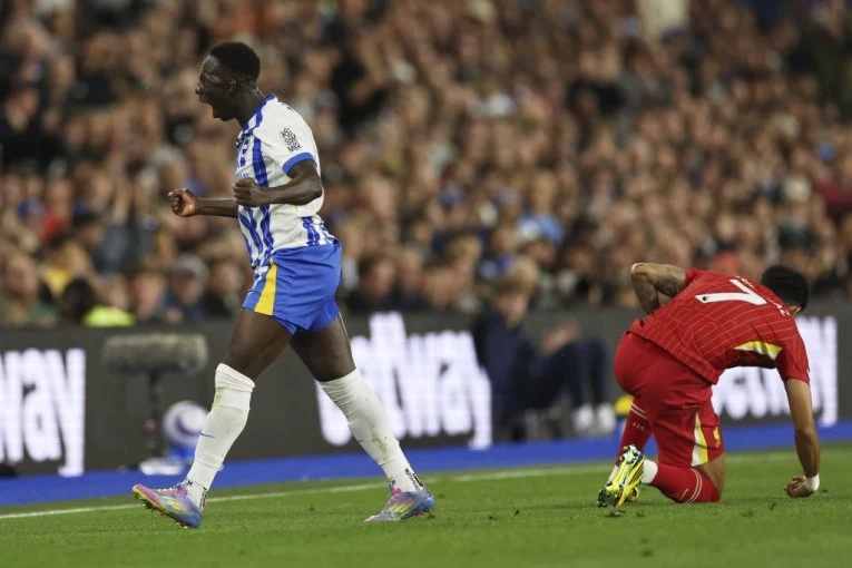 BRAJTON SRUŠIO LIVERPUL U SPEKTAKULARNOM MEČU: Pogledajte sve golove na jednom mestu! (VIDEO)