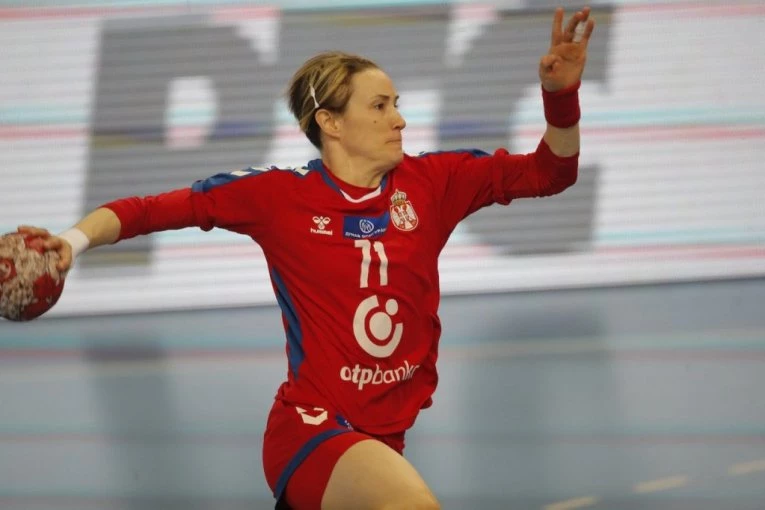 KRAJ JEDNE ERE! LIŠČEVIĆEVA ODLUČILA DA SE POVUČE!