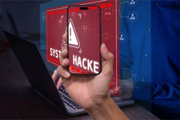 KRUŽI NOVA PREVARA! Ako vam stigne ovakva poruka, samo je ignorišite! (FOTO)