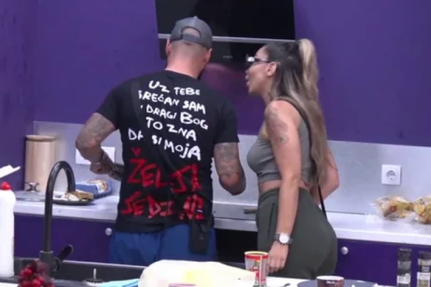 ANELI UHODI LUKU PO IMANJU! Oglasila se ZABRINUTA pevačica: Ja sam PROTIV proganjanja muškaraca! (VIDEO)